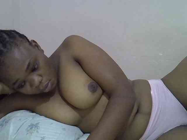 Ebonybootygirl webcam