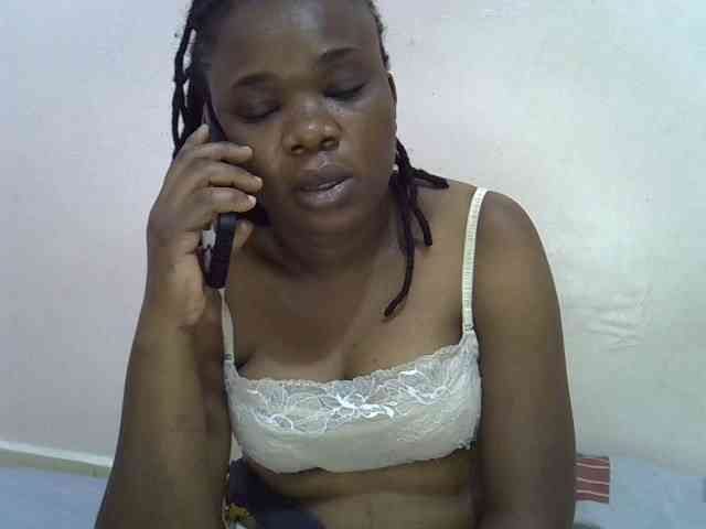 Ebonybootygirl webcam