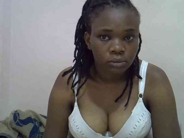 Ebonybootygirl webcam