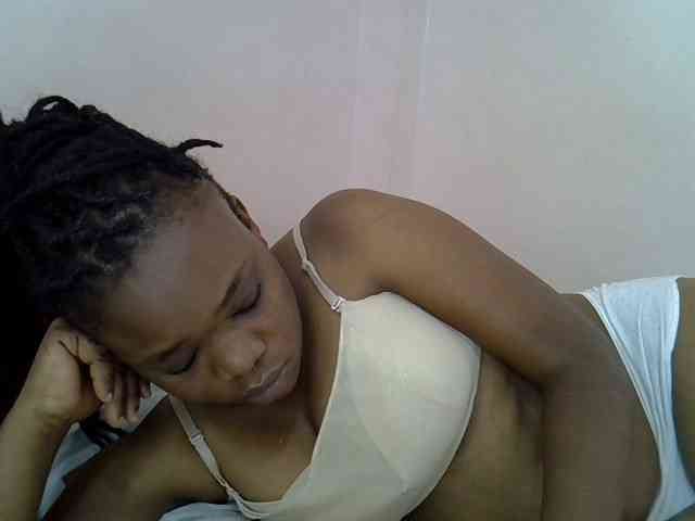 Ebonybootygirl webcam