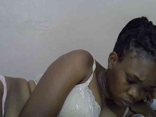 Ebonybootygirl webcam