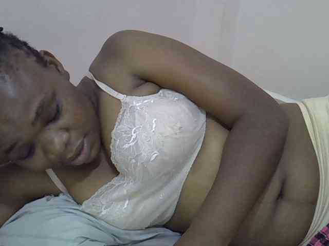 Ebonybootygirl webcam