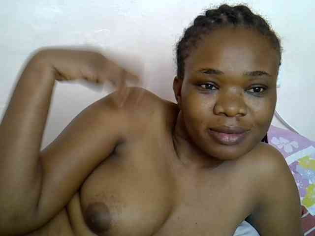 Ebonybootygirl webcam