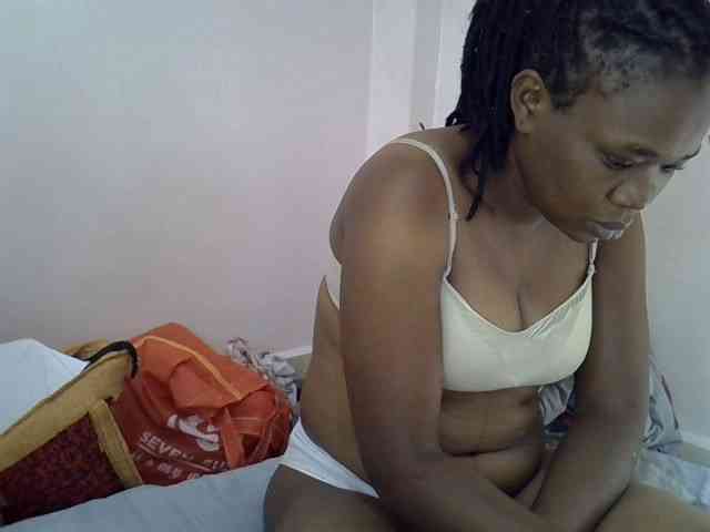 Ebonybootygirl webcam