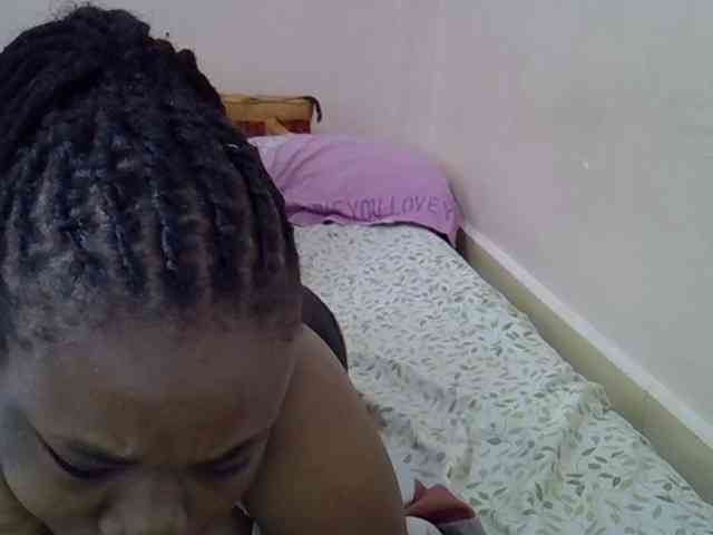 Ebonybootygirl webcam