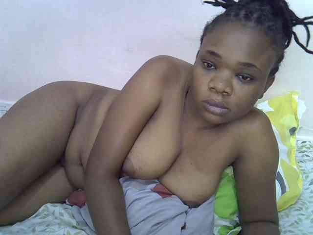 Ebonybootygirl Live Webcam on BongaCams