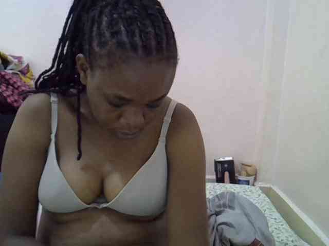 Ebonybootygirl webcam