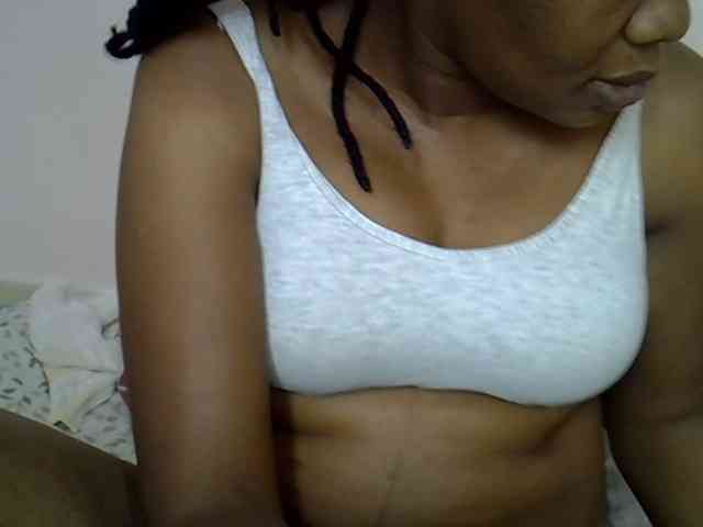 Ebonybootygirl webcam