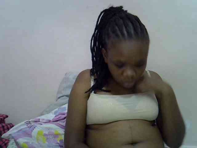 Ebonybootygirl webcam