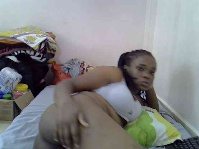 Ebonybootygirl webcam