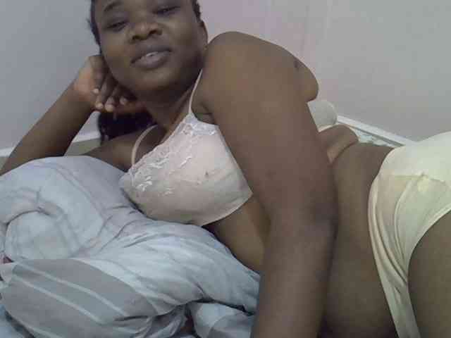 Ebonybootygirl webcam