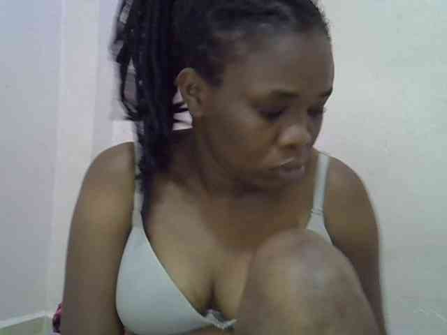 Ebonybootygirl webcam