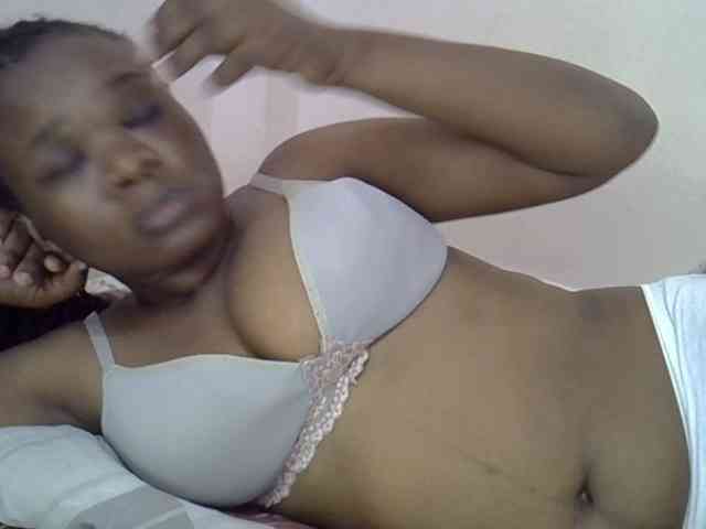 Ebonybootygirl webcam