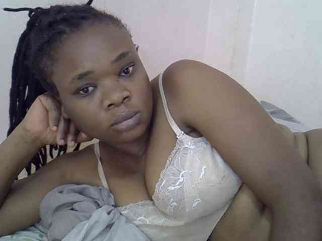 Ebonybootygirl webcam