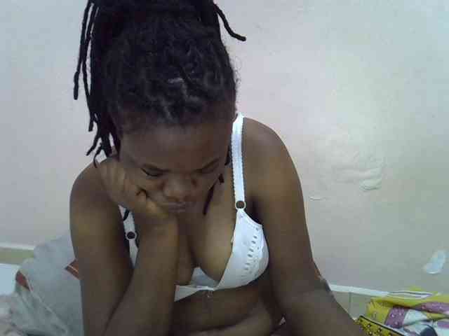 Ebonybootygirl webcam