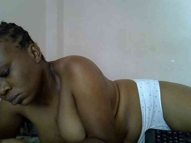 Ebonybootygirl webcam