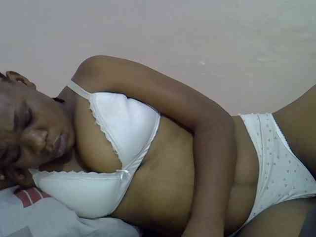 Ebonybootygirl webcam