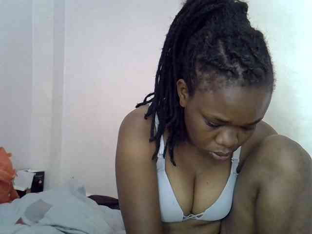 Ebonybootygirl webcam