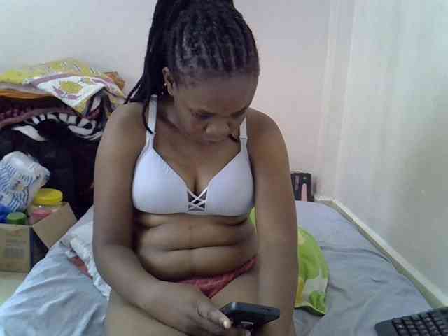 Ebonybootygirl webcam