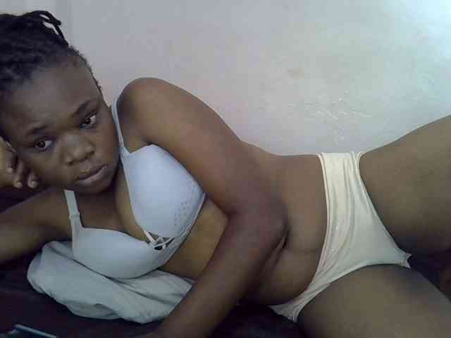 Ebonybootygirl webcam