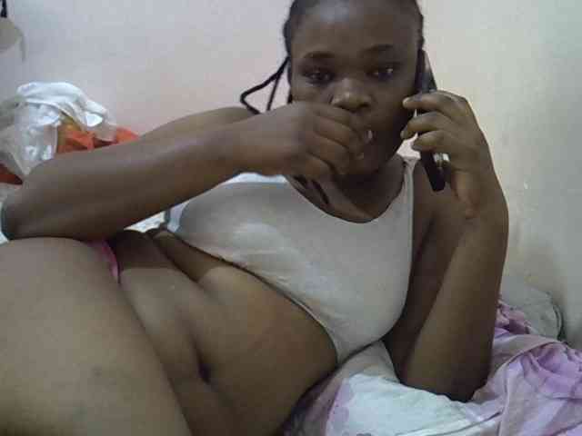 Ebonybootygirl webcam