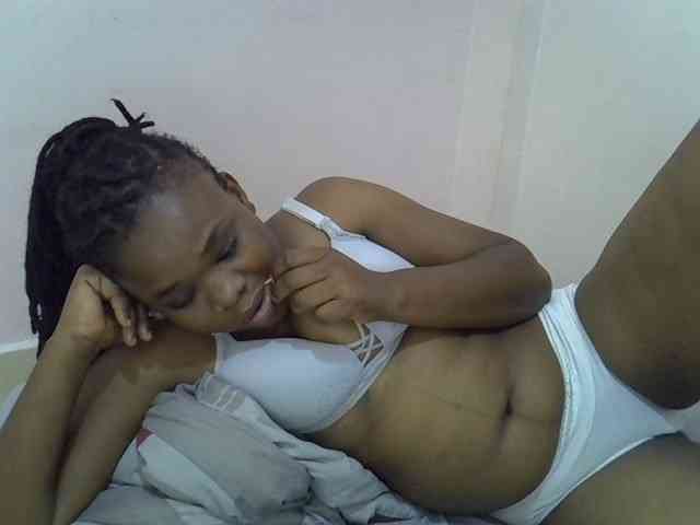 Ebonybootygirl webcam