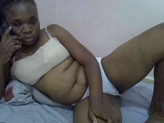 Ebonybootygirl webcam