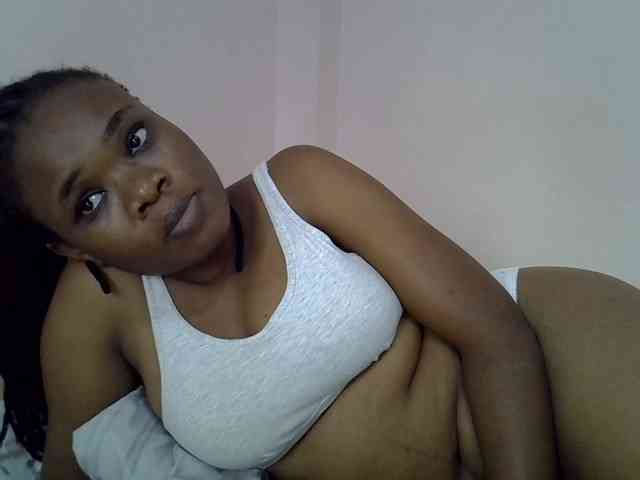 Ebonybootygirl webcam