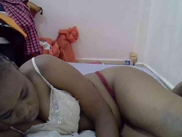 Ebonybootygirl webcam