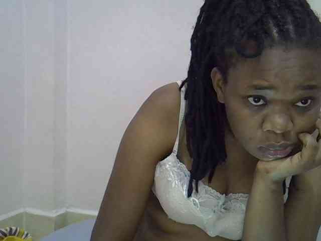 Ebonybootygirl webcam