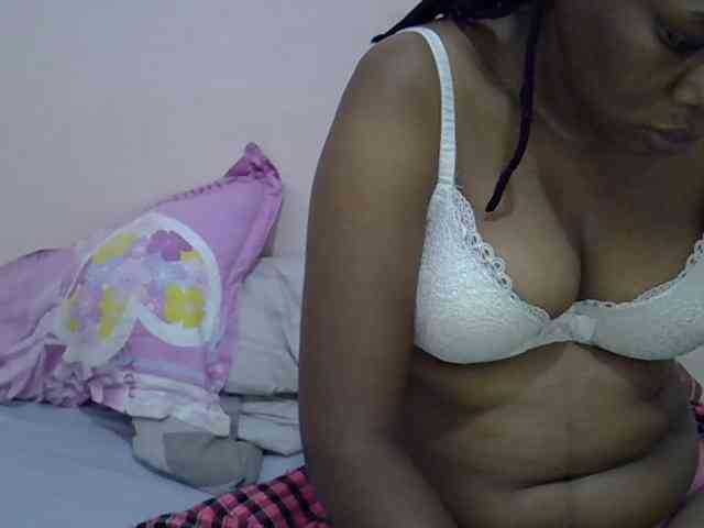 Ebonybootygirl webcam