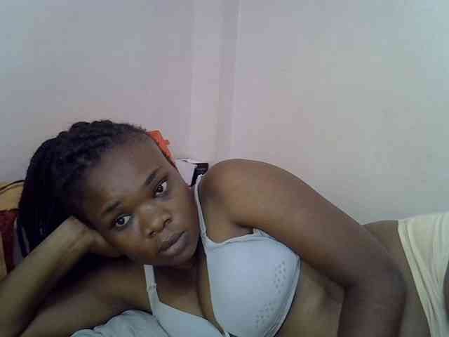 Ebonybootygirl webcam