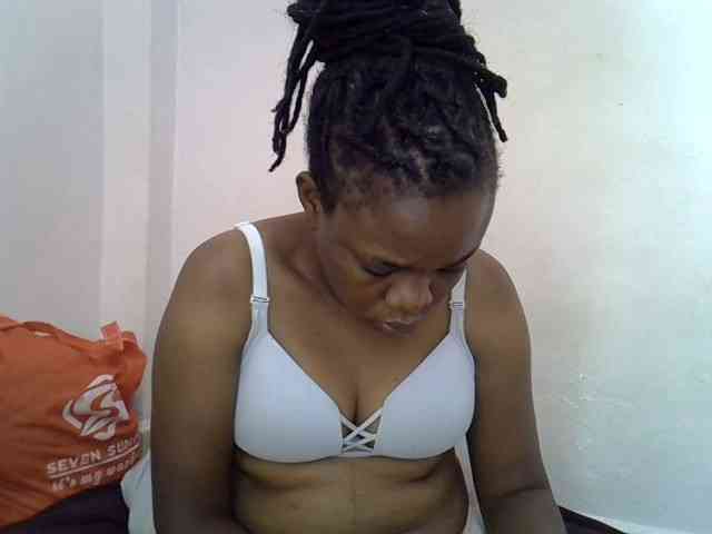 Ebonybootygirl webcam