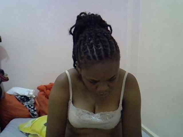 Ebonybootygirl webcam