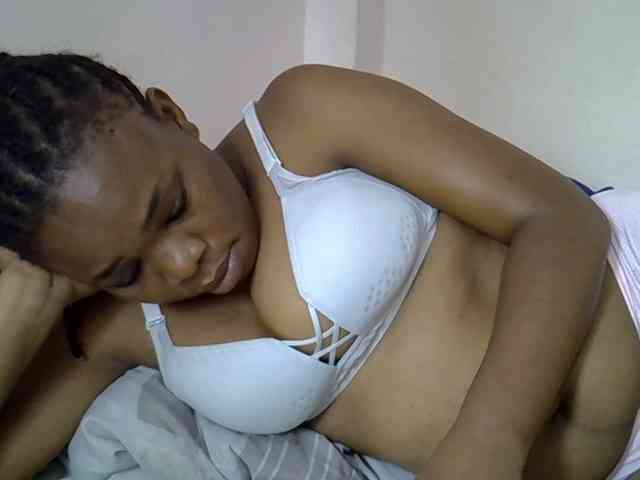 Ebonybootygirl webcam