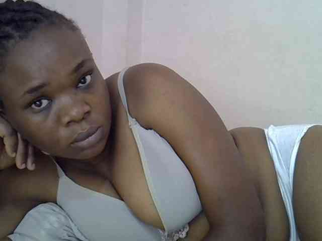 Ebonybootygirl webcam