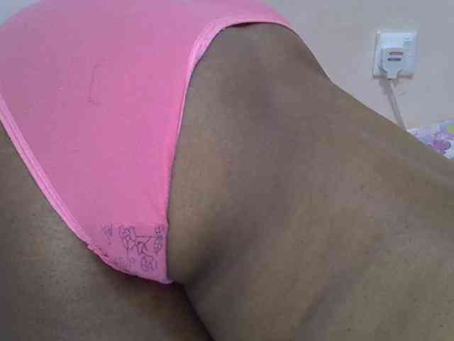 Ebonybootygirl webcam