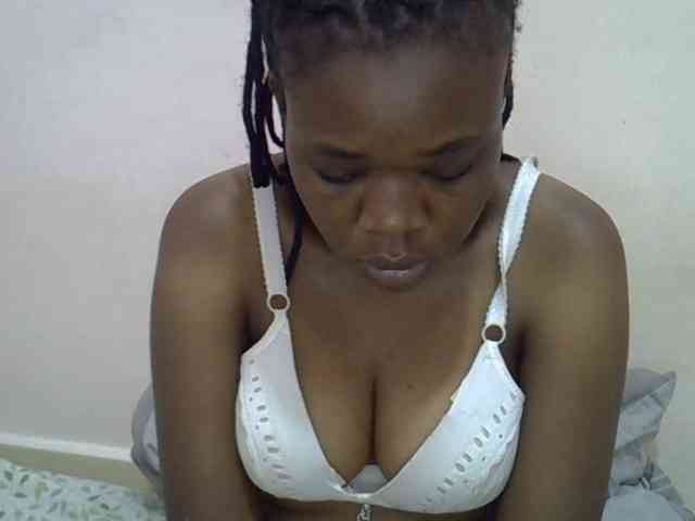 Ebonybootygirl webcam