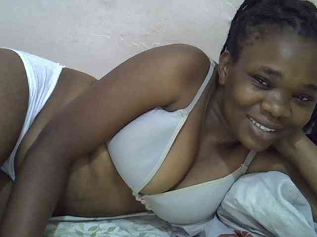 Ebonybootygirl webcam