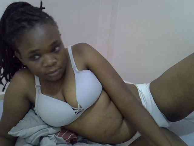 Ebonybootygirl webcam