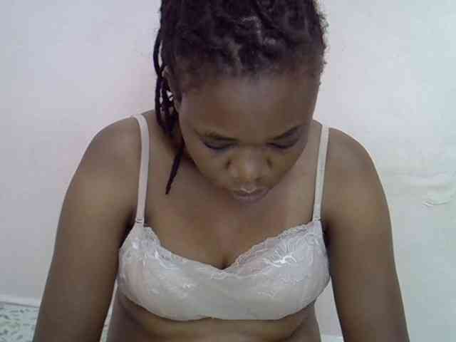 Ebonybootygirl webcam