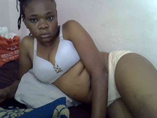 Ebonybootygirl webcam