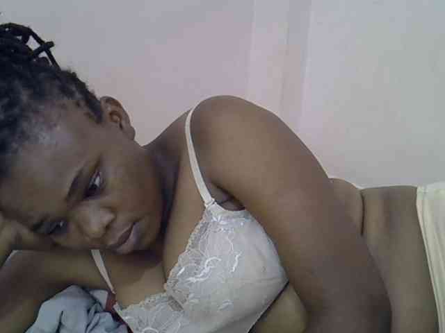 Ebonybootygirl webcam