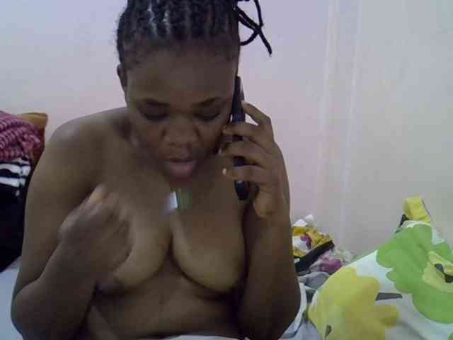 Ebonybootygirl webcam