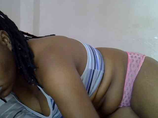 Ebonybootygirl webcam