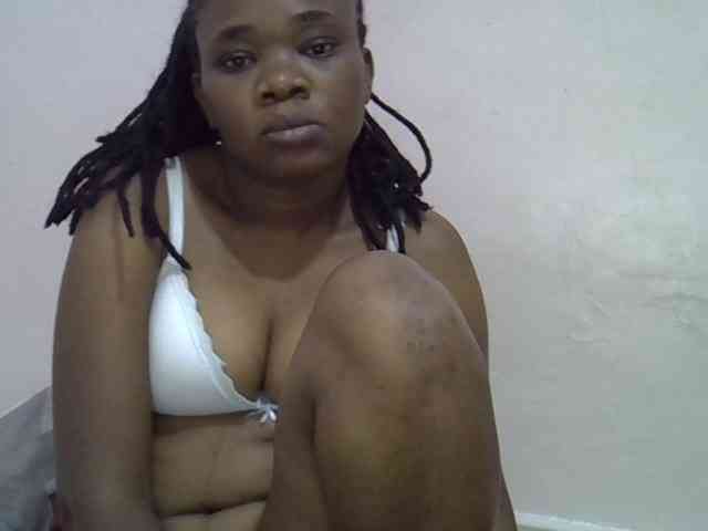 Ebonybootygirl webcam