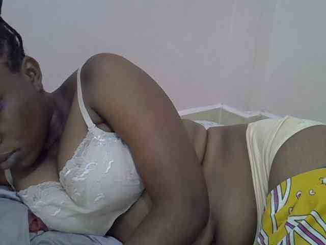 Ebonybootygirl webcam