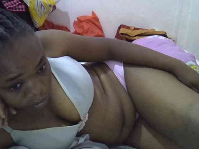 Ebonybootygirl webcam