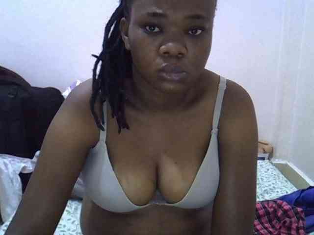 Ebonybootygirl webcam