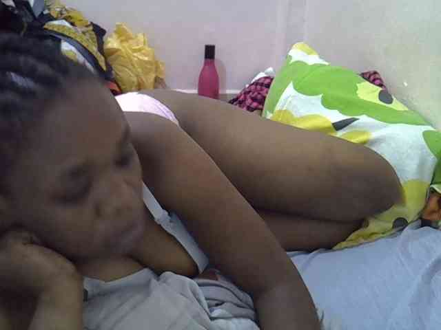 Ebonybootygirl webcam